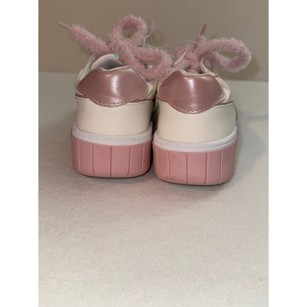Children's Place New Girls 4 Hello Kitty Sneakers White Pink - Picture 5 of 11